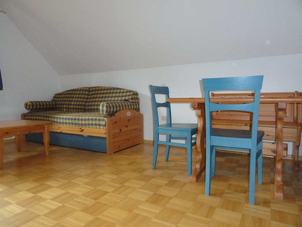 Farm Stay Dolinar Krainer بوهينيسكا بيلا الغرفة الصورة